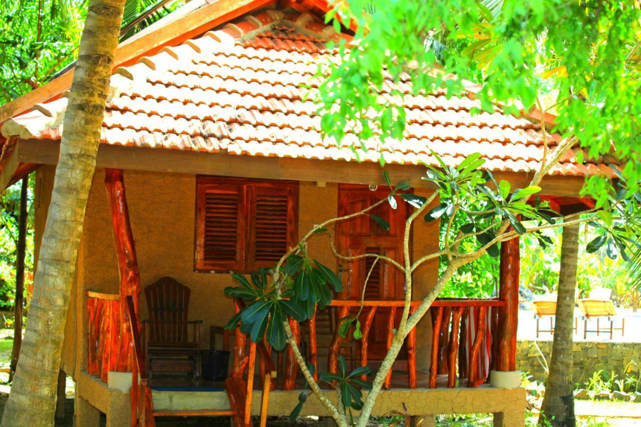 กรีน การ์เดน คาบานาส รีสอร์ต Hotel แทนกาลเล ภายนอก รูปภาพ
